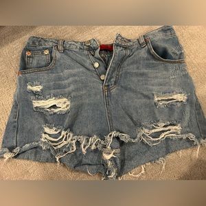 Signature8 jean shorts
